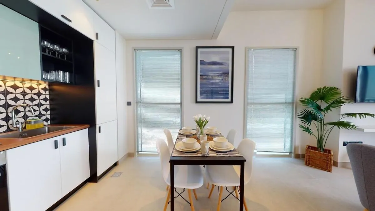 Tranquil Oasis 2Br At Collective Dubai Hills Apartment